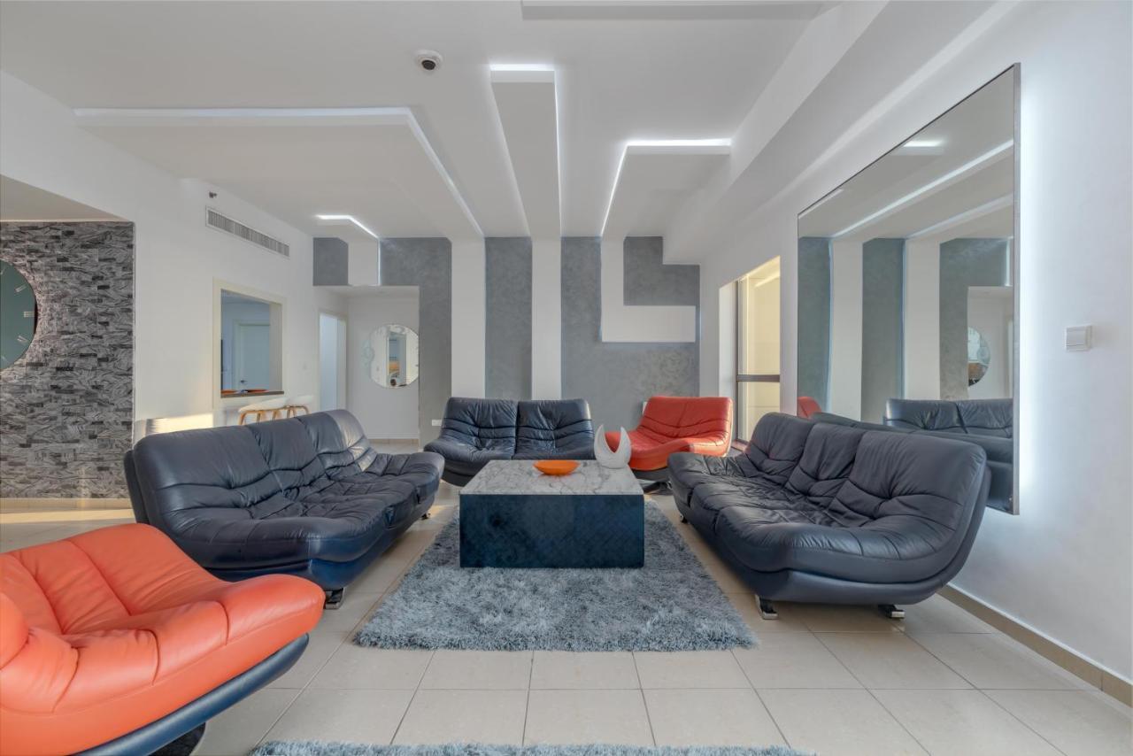 Elan Rimal 5 Suits Dubai Exteriör bild