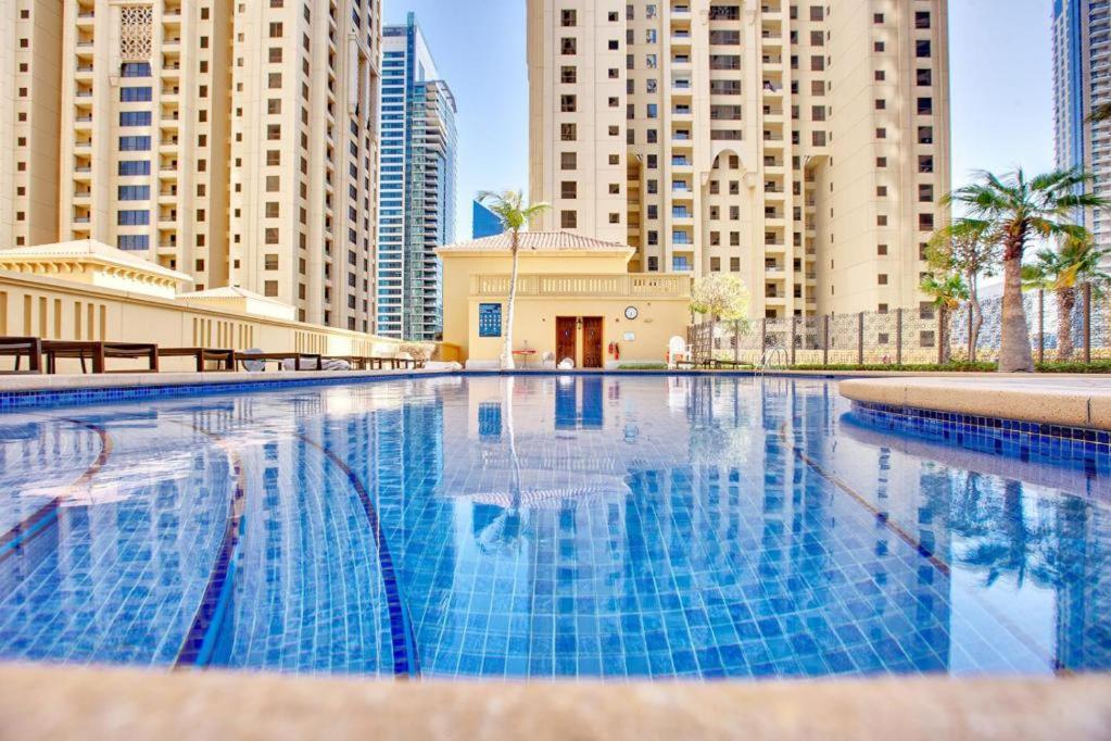 Elan Rimal 5 Suits Dubai Exteriör bild