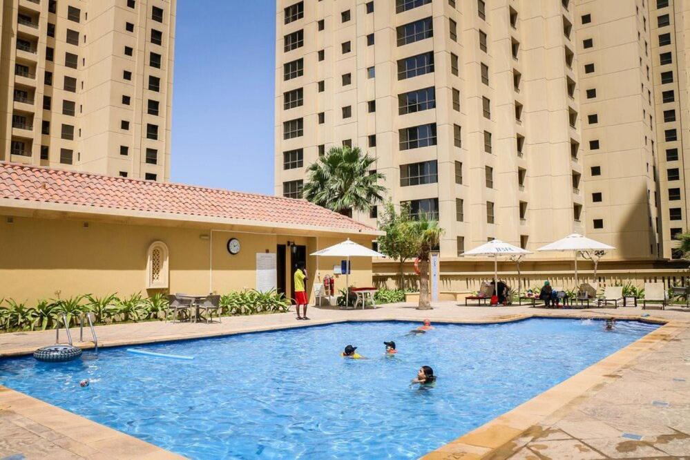 Elan Rimal 5 Suits Dubai Exteriör bild
